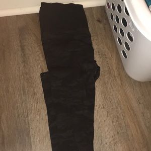 blissful Benefits by Warner’s 2XL/3XL leggings